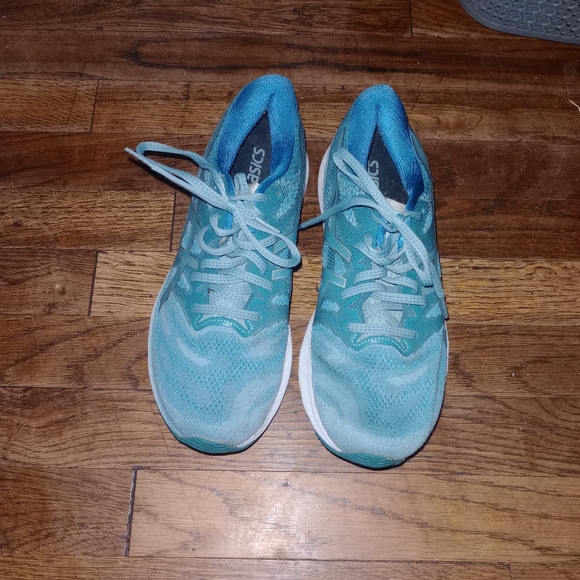 Asics Women's Teal Athletic Shoes Gel Nimbus 23 Size 9.5 - Picture 2 of 5